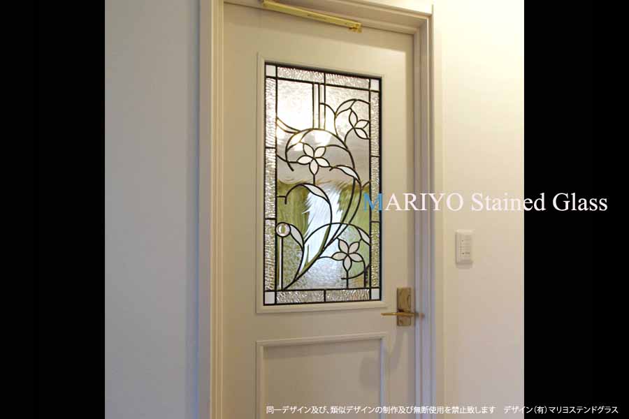 花のステンドグラスデザイン ドア用